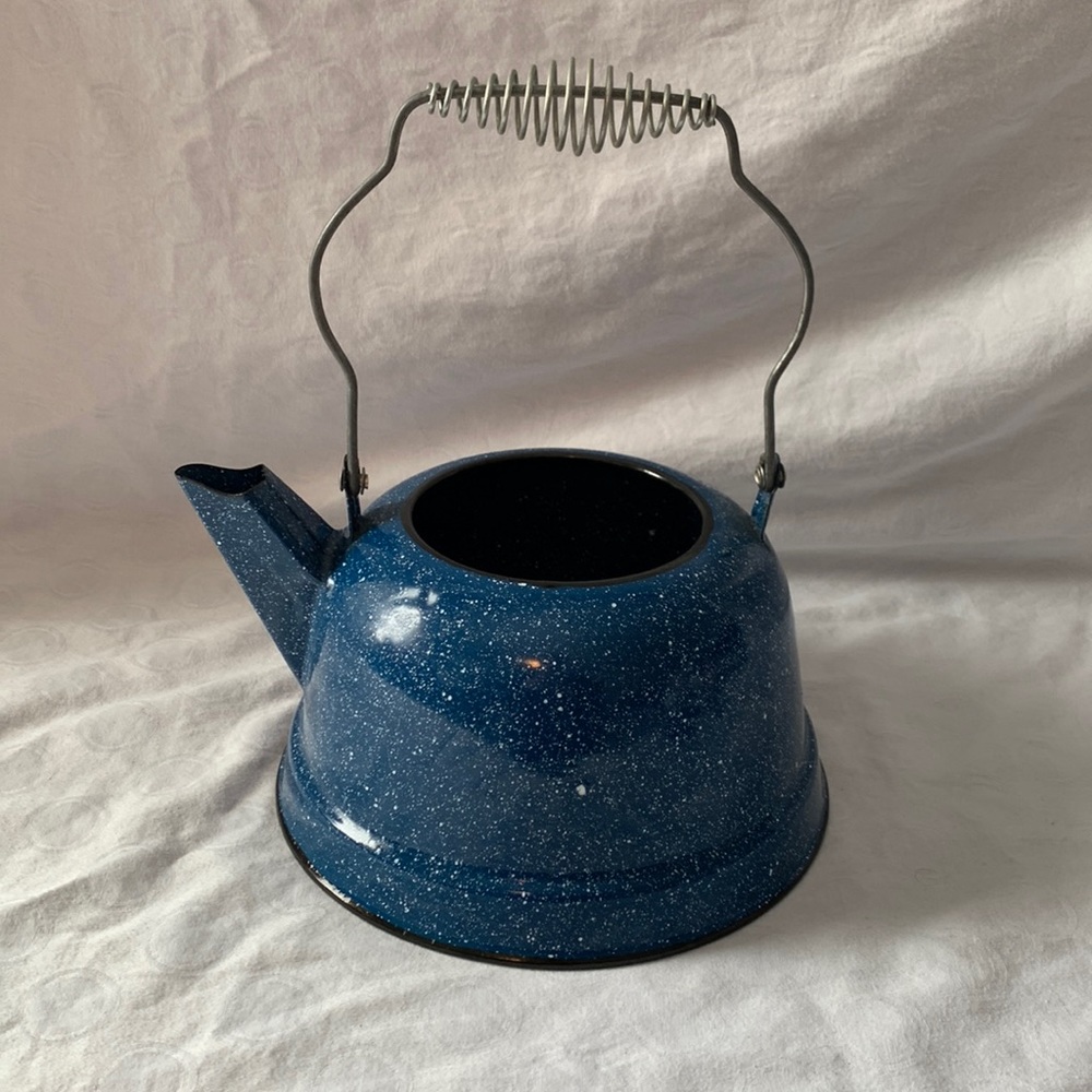 Blue Enamel Ware Kettle No Lid immaculate shape no rust or chips Tea Pot